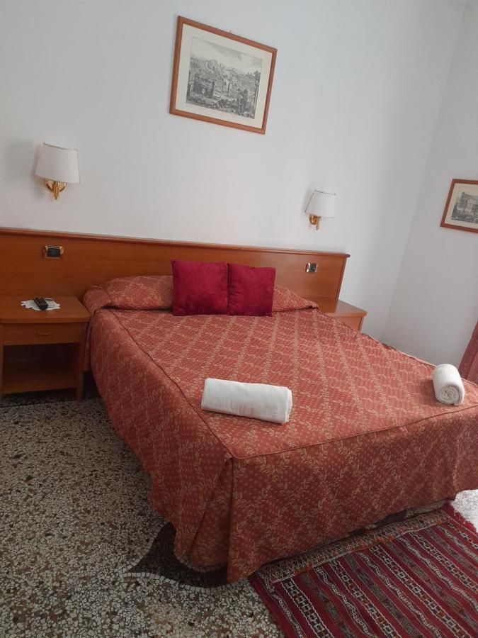 Incantoromano Guest House Exterior photo